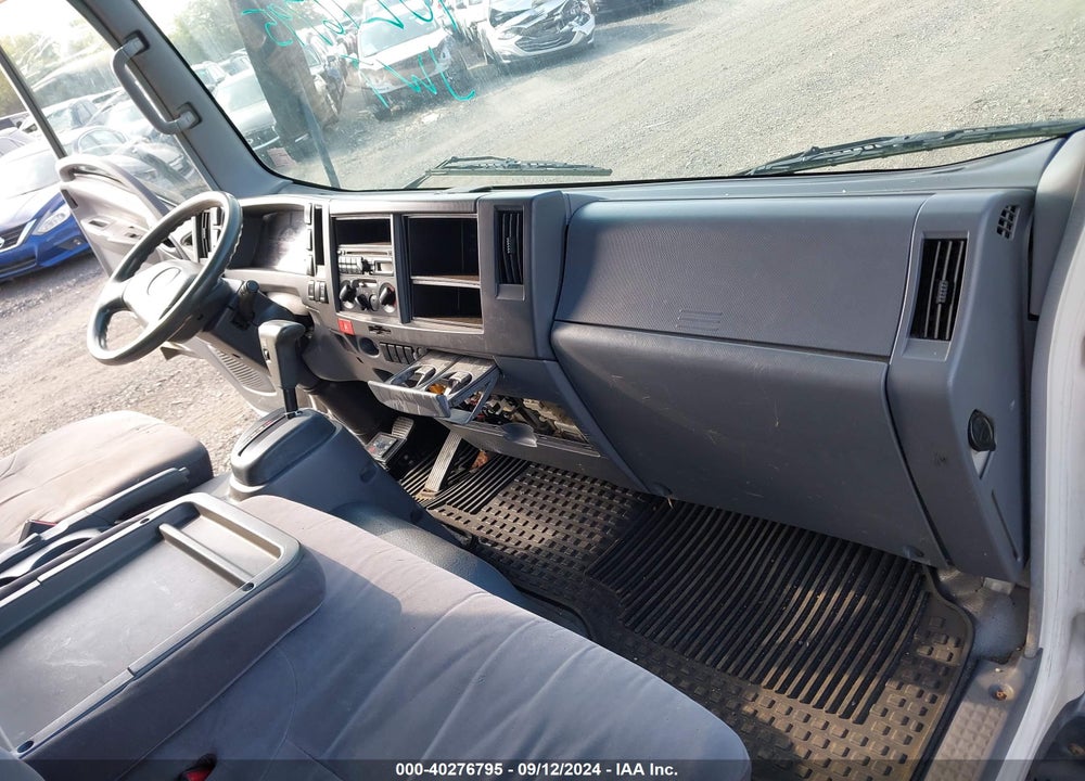 2008 ISUZU NQR DSL REG AT VIN: JALE5W16987901222