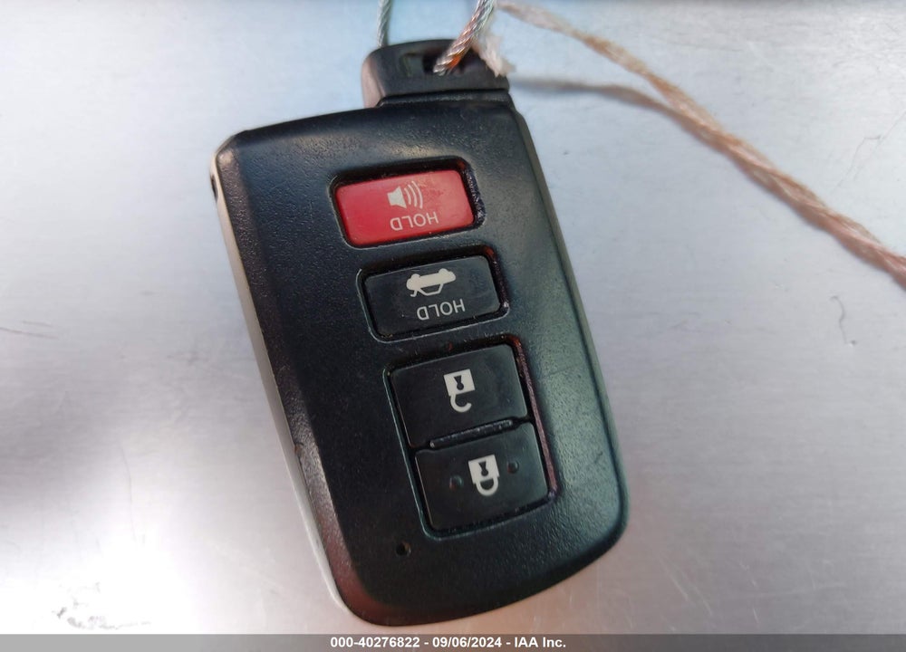 2013 TOYOTA CAMRY XLE VIN: 4T4BF1FK9DR289742