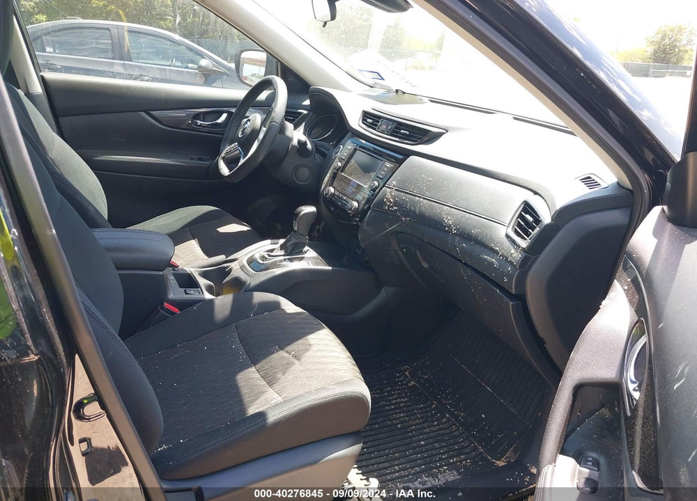 2019 NISSAN ROGUE SV VIN: 5N1AT2MV8KC738249