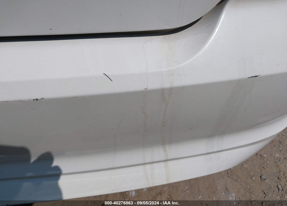 2010 FORD FUSION S VIN: 3FAHP0GA5AR180581