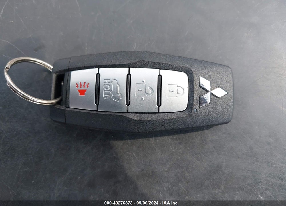2023 MITSUBISHI OUTLANDER SEL 2.5 S-AWC/SEL 40TH ANNIVERSARY S-AWC/SEL BLACK EDITION S-AWC VIN: JA4J4VA85PZ010372