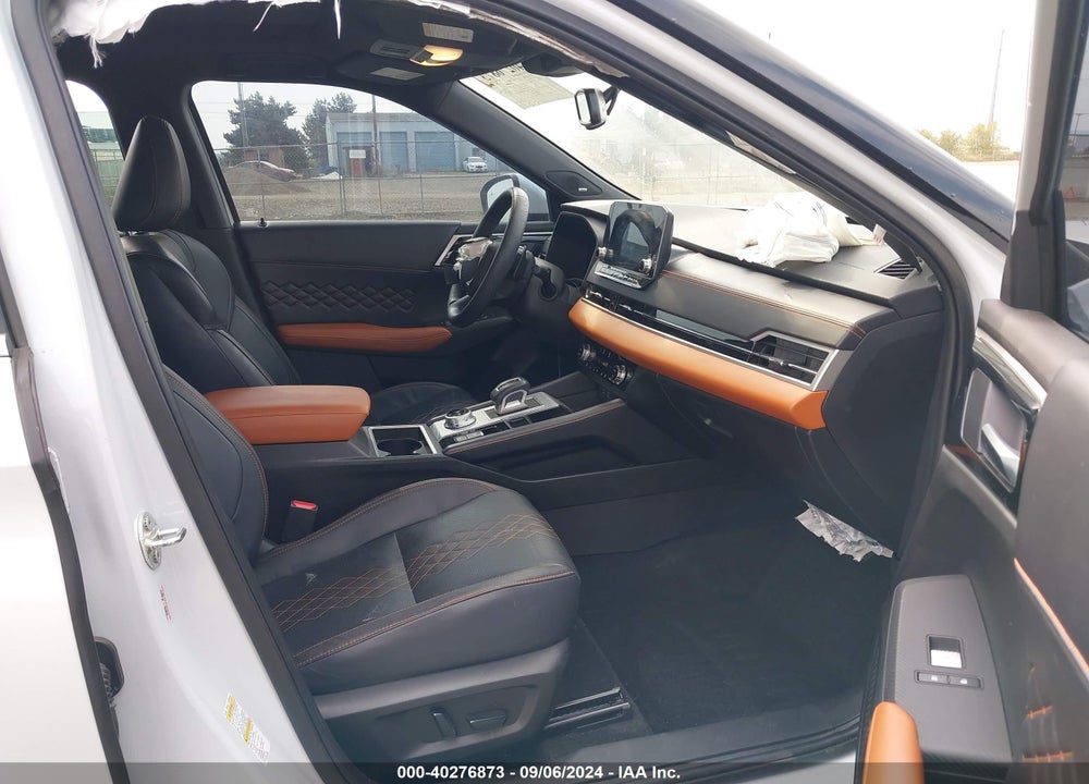 2023 MITSUBISHI OUTLANDER SEL 2.5 S-AWC/SEL 40TH ANNIVERSARY S-AWC/SEL BLACK EDITION S-AWC VIN: JA4J4VA85PZ010372