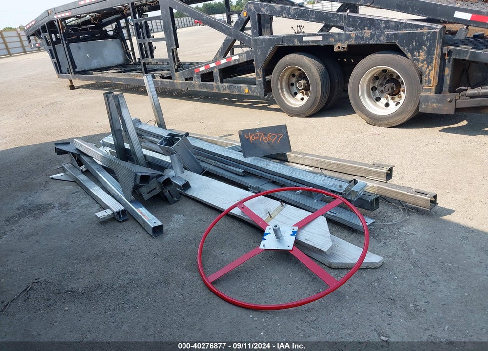 2017 UNDEFINED LSP INC BOAT LIFT VIN: 291396