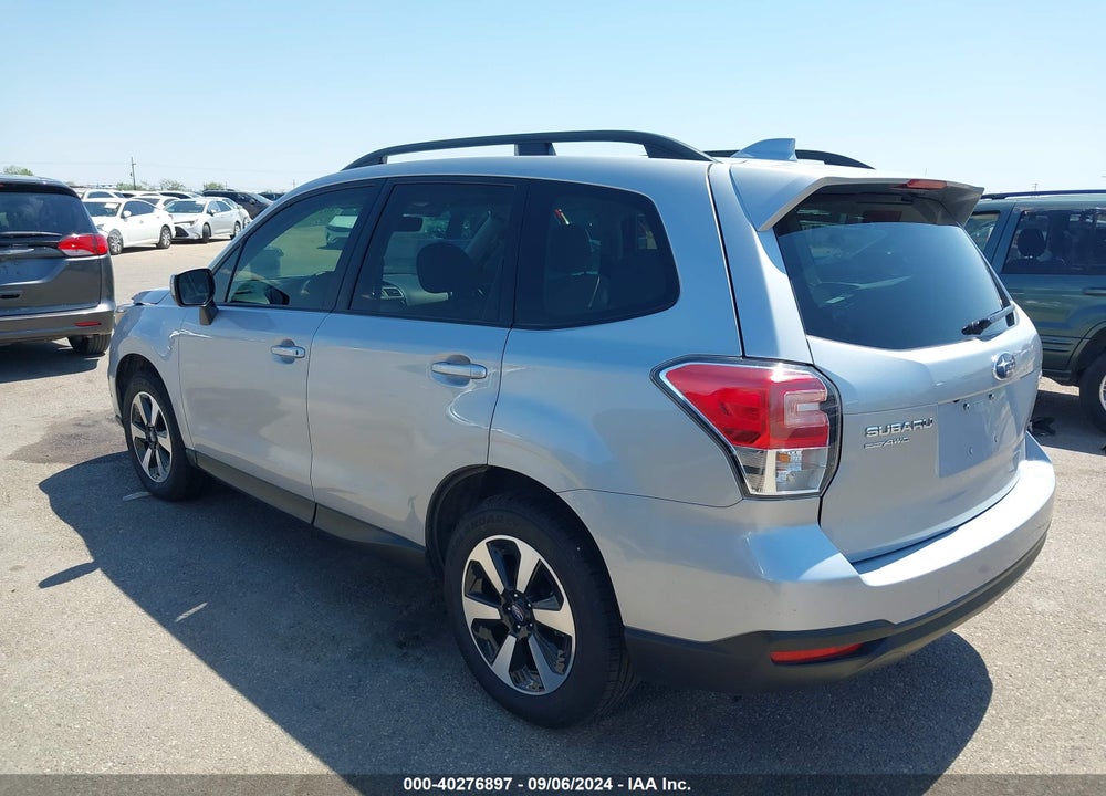 2018 SUBARU FORESTER 2.5I PREMIUM VIN: JF2SJAGC5JH608936