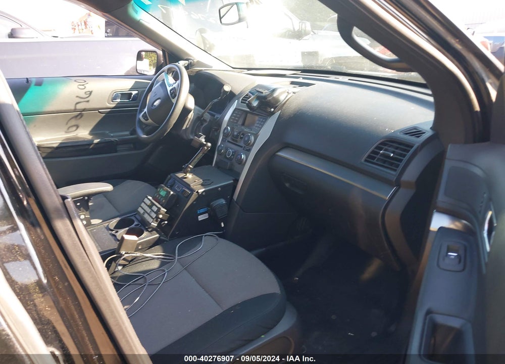 2014 FORD UTILITY POLICE INTERCEPTOR VIN: 1FM5K8AR0EGA44828