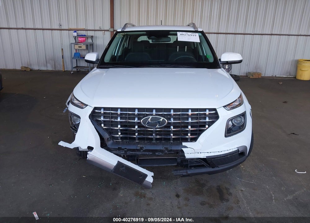 2023 HYUNDAI VENUE SEL VIN: KMHRC8A38PU222080