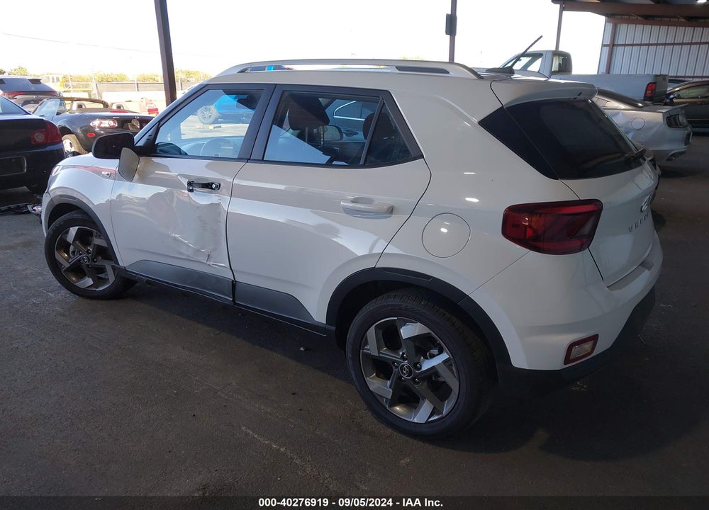 2023 HYUNDAI VENUE SEL VIN: KMHRC8A38PU222080