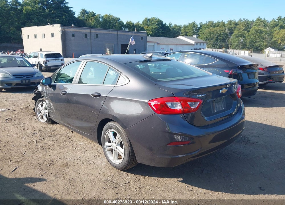 2017 CHEVROLET CRUZE LT AUTO VIN: 1G1BE5SMXH7238828