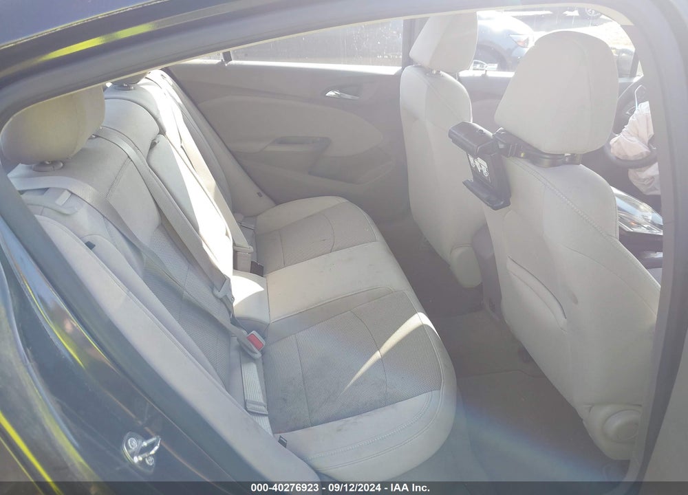 2017 CHEVROLET CRUZE LT AUTO VIN: 1G1BE5SMXH7238828