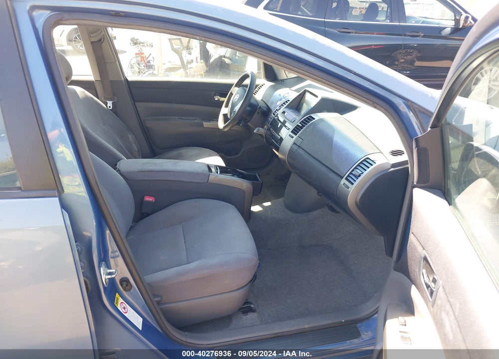 2007 TOYOTA PRIUS TOURING VIN: JTDKB20U777666551