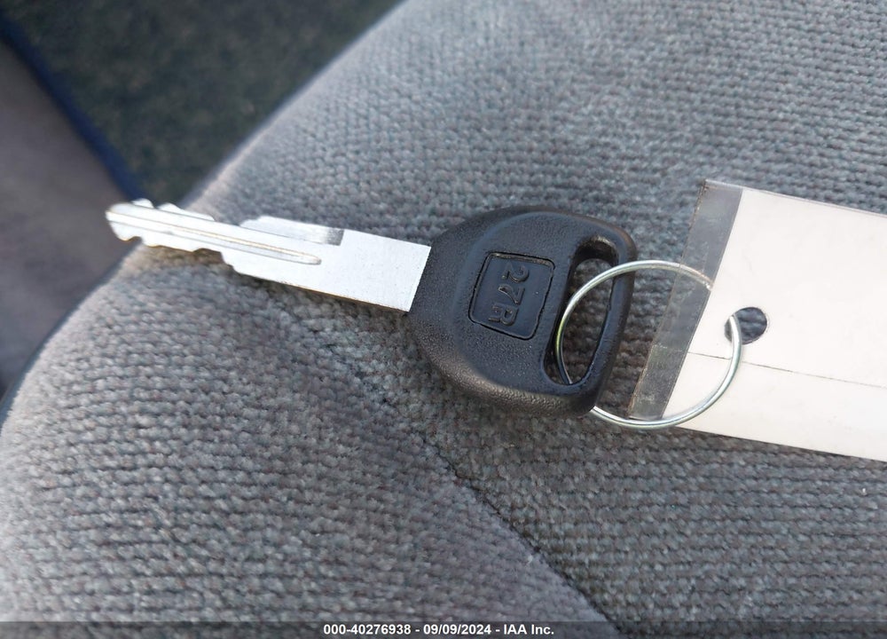 1995 HONDA CIVIC LX VIN: 1HGEG8653SL063986