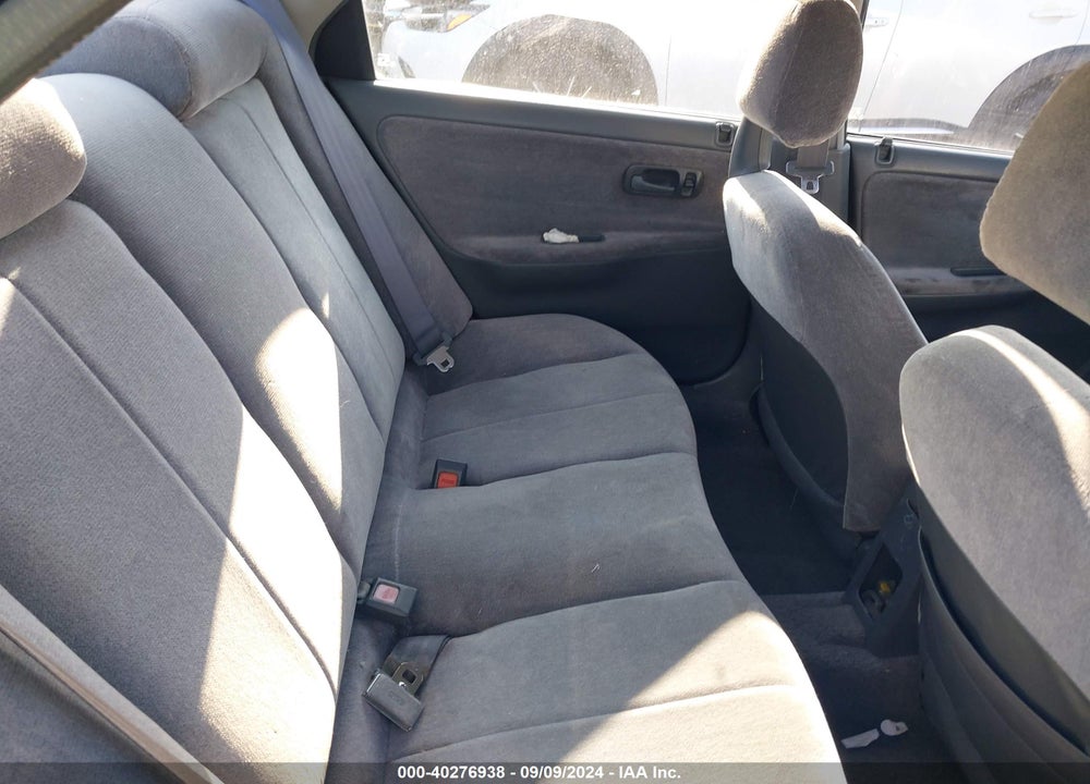 1995 HONDA CIVIC LX VIN: 1HGEG8653SL063986