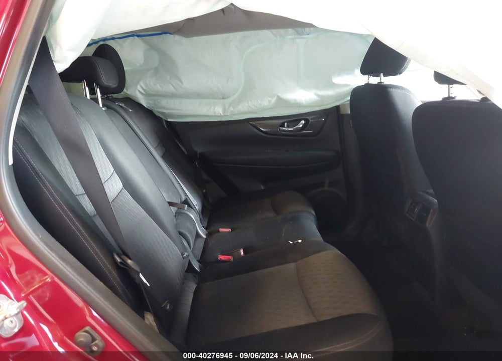 2017 NISSAN ROGUE SV VIN: JN8AT2MV5HW284106