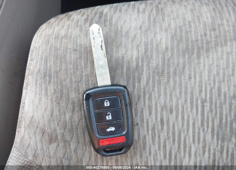 2014 HONDA CIVIC LX VIN: 19XFB2F58EE046130