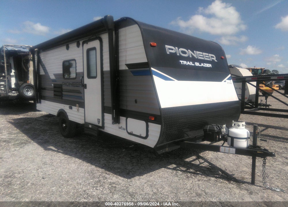 2021 HEARTLAND PIONEER TRAVEL TRAILER VIN: 5SFPB1911ME463281