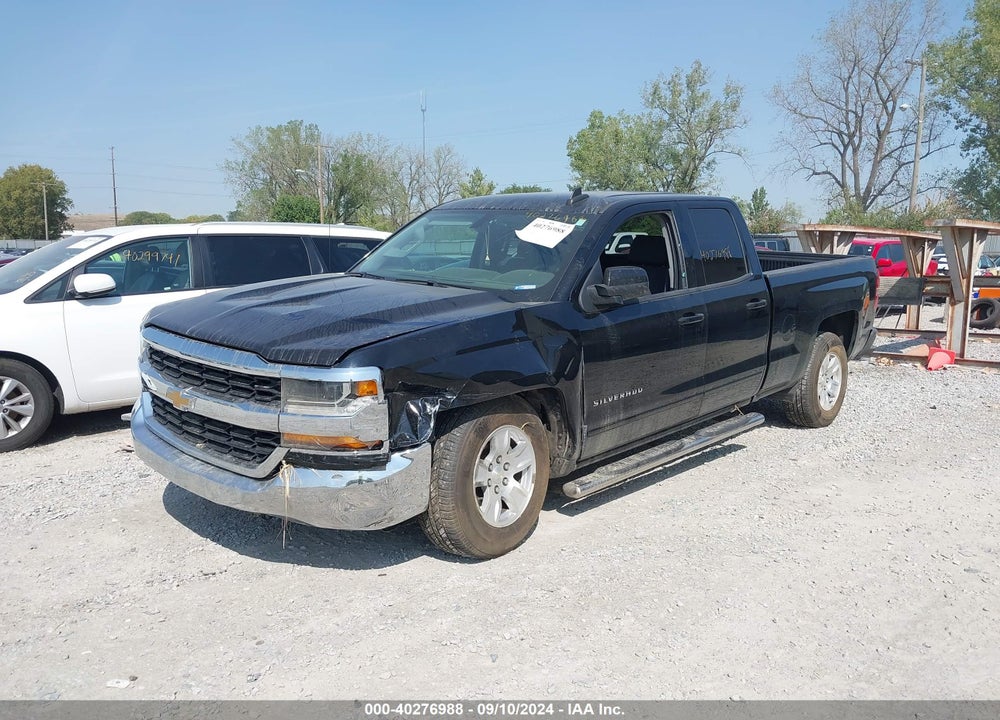 2018 CHEVROLET SILVERADO 1500 1LT VIN: 1GCRCRECXJZ138227