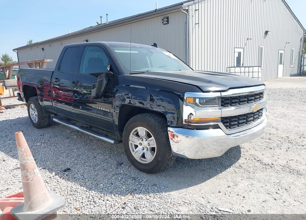 2018 CHEVROLET SILVERADO 1500 1LT VIN: 1GCRCRECXJZ138227