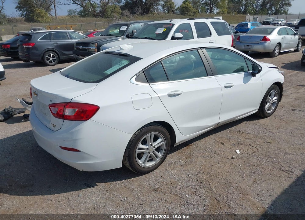 2018 CHEVROLET CRUZE LT AUTO VIN: 1G1BE5SM7J7205243