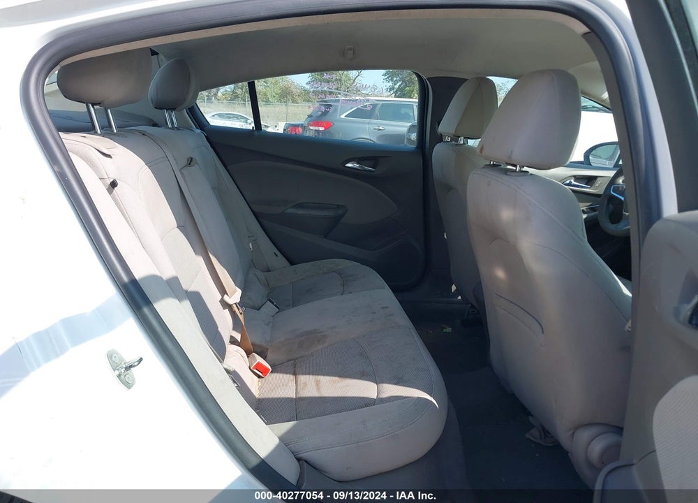 2018 CHEVROLET CRUZE LT AUTO VIN: 1G1BE5SM7J7205243
