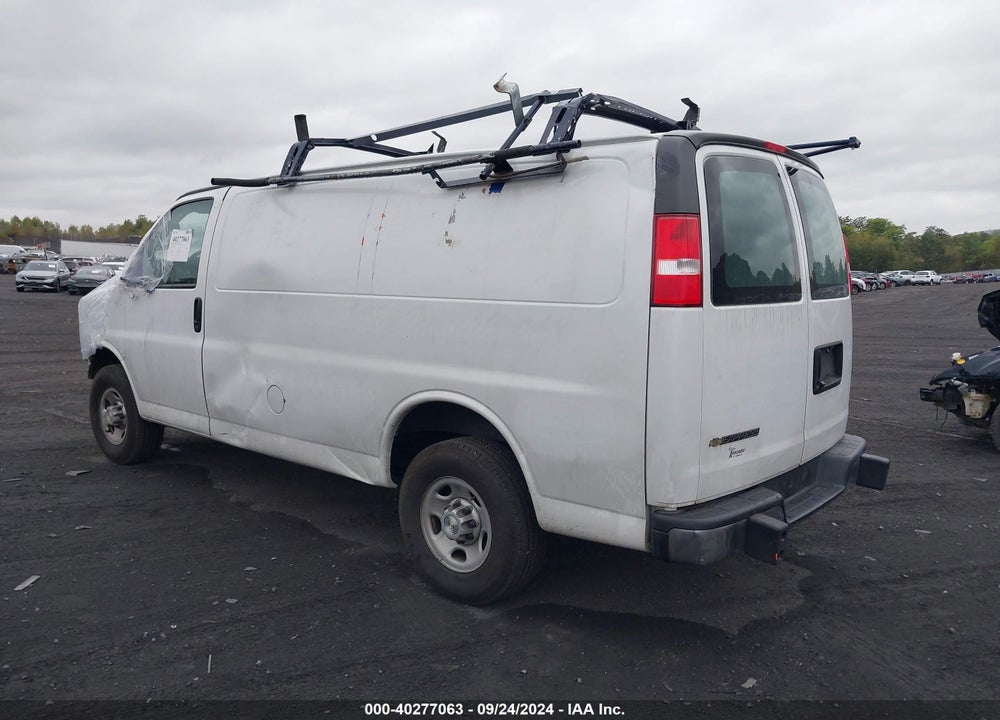 2021 CHEVROLET EXPRESS CARGO RWD 2500 REGULAR WHEELBASE WT VIN: 1GCWGAF77M1207016