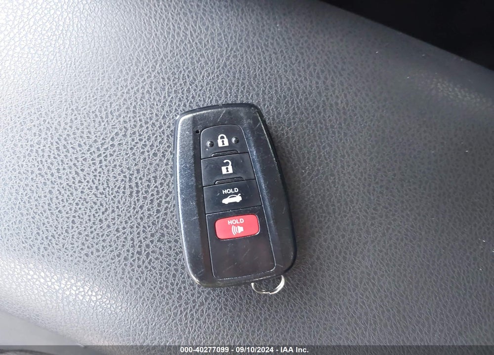 2021 TOYOTA CAMRY LE HYBRID VIN: 4T1C31AK4MU031823