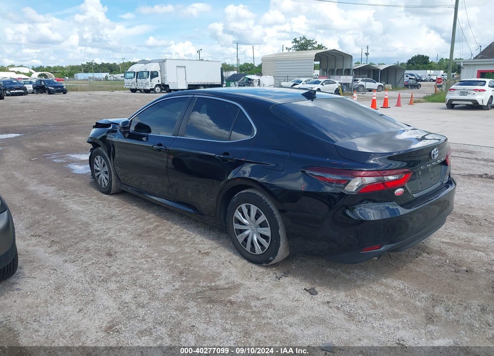 2021 TOYOTA CAMRY LE HYBRID VIN: 4T1C31AK4MU031823