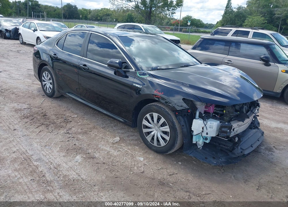 2021 TOYOTA CAMRY LE HYBRID VIN: 4T1C31AK4MU031823