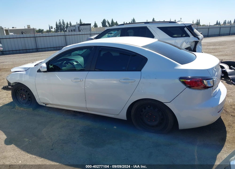 2012 MAZDA 3 I SPORT VIN: JM1BL1UG5C1530475