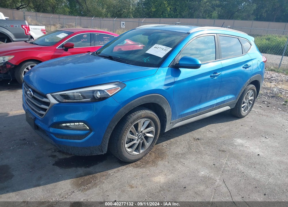 2017 HYUNDAI TUCSON SE VIN: KM8J3CA43HU465290