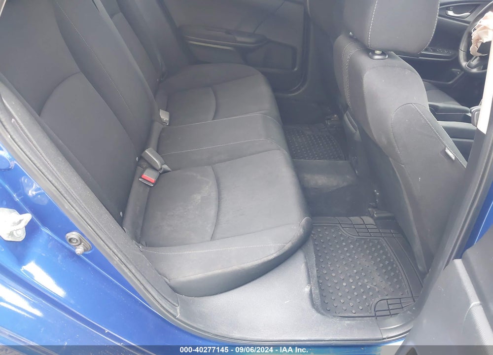 2018 HONDA CIVIC LX VIN: 19XFC2F5XJE043737