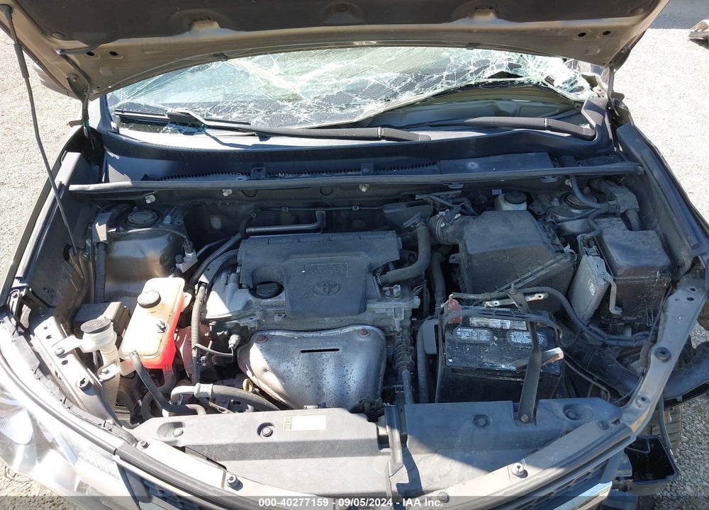 2015 TOYOTA RAV4 XLE VIN: 2T3RFREV8FW245650