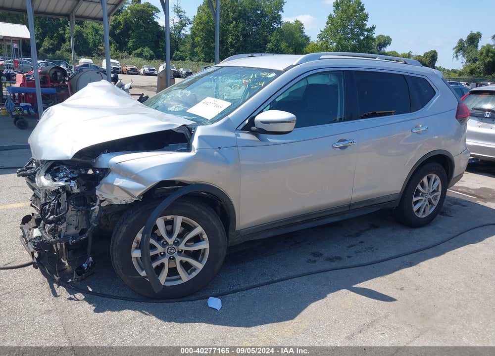 2018 NISSAN ROGUE SV VIN: KNMAT2MVXJP560601