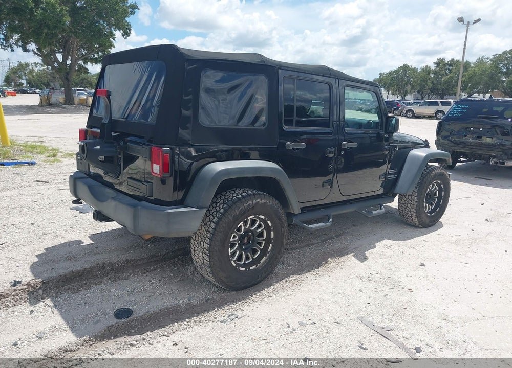 2015 JEEP WRANGLER UNLIMITED SPORT VIN: 1C4HJWDG3FL565568
