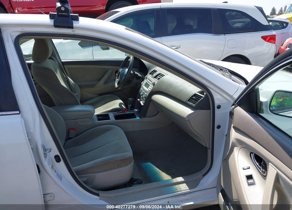 2009 TOYOTA CAMRY LE VIN: 4T4BE46K89R131680