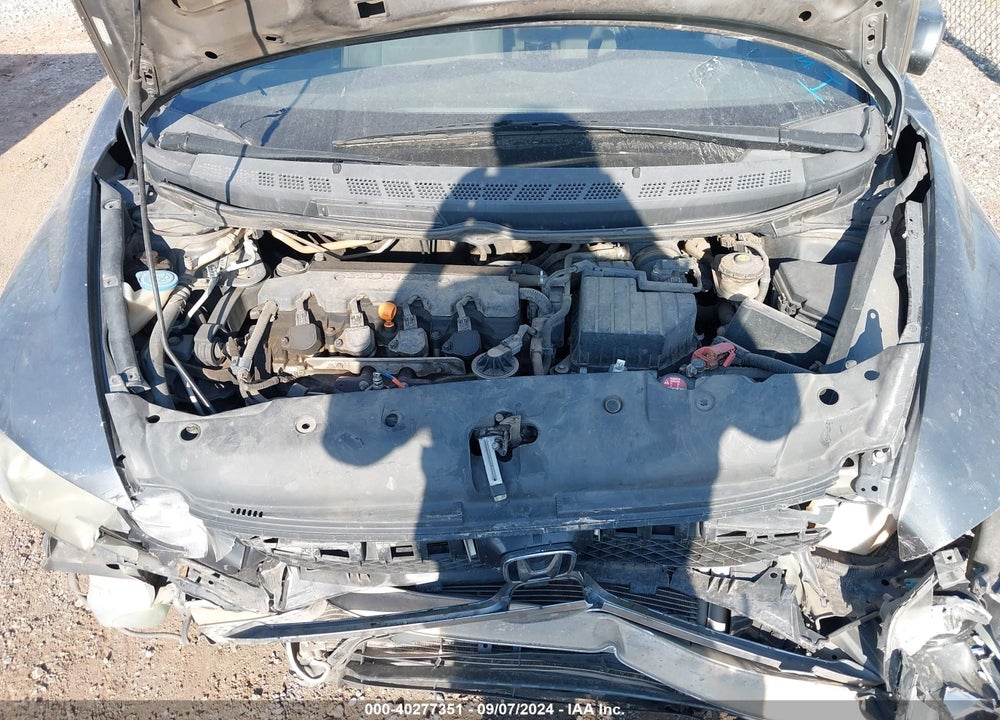 2010 HONDA CIVIC LX VIN: 19XFA1F52AE066400