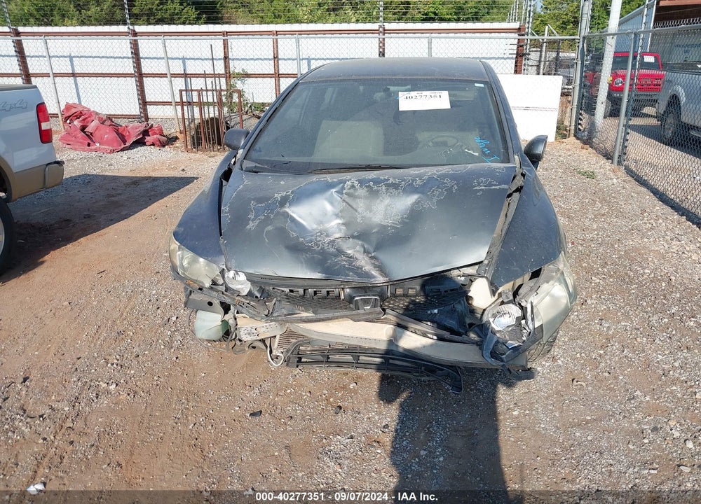 2010 HONDA CIVIC LX VIN: 19XFA1F52AE066400