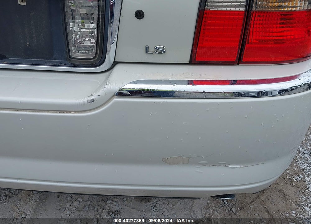 2004 LINCOLN LS VIN: 1LNHM86S04Y636516