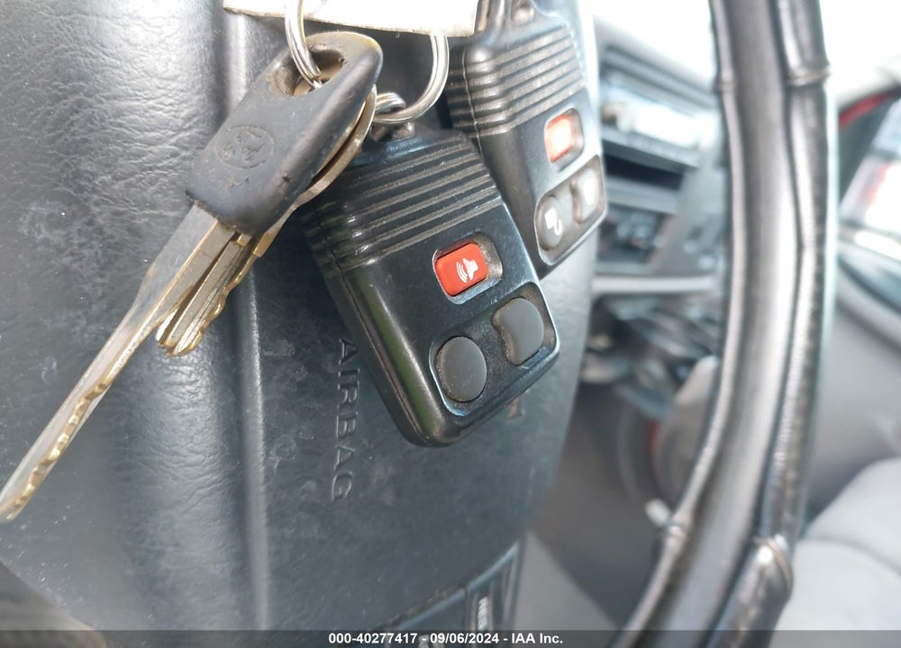 1999 FORD F-250 LARIAT/XL/XLT VIN: 1FTNX21F8XED30496