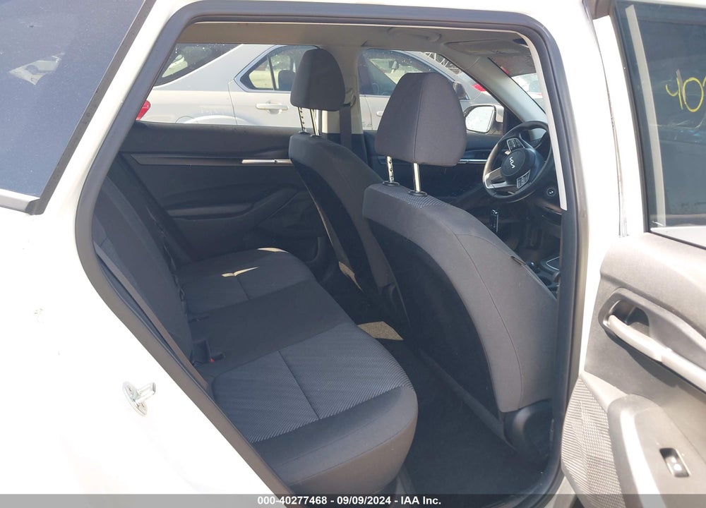 2022 KIA SELTOS LX VIN: KNDEPCAA6N7283786