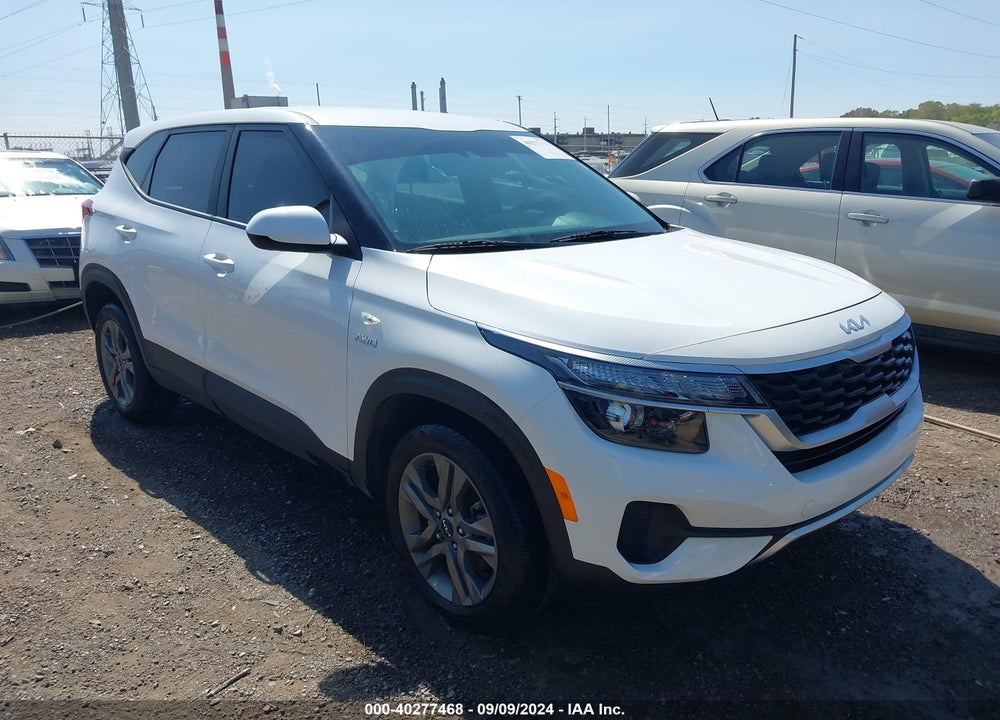 2022 KIA SELTOS LX VIN: KNDEPCAA6N7283786