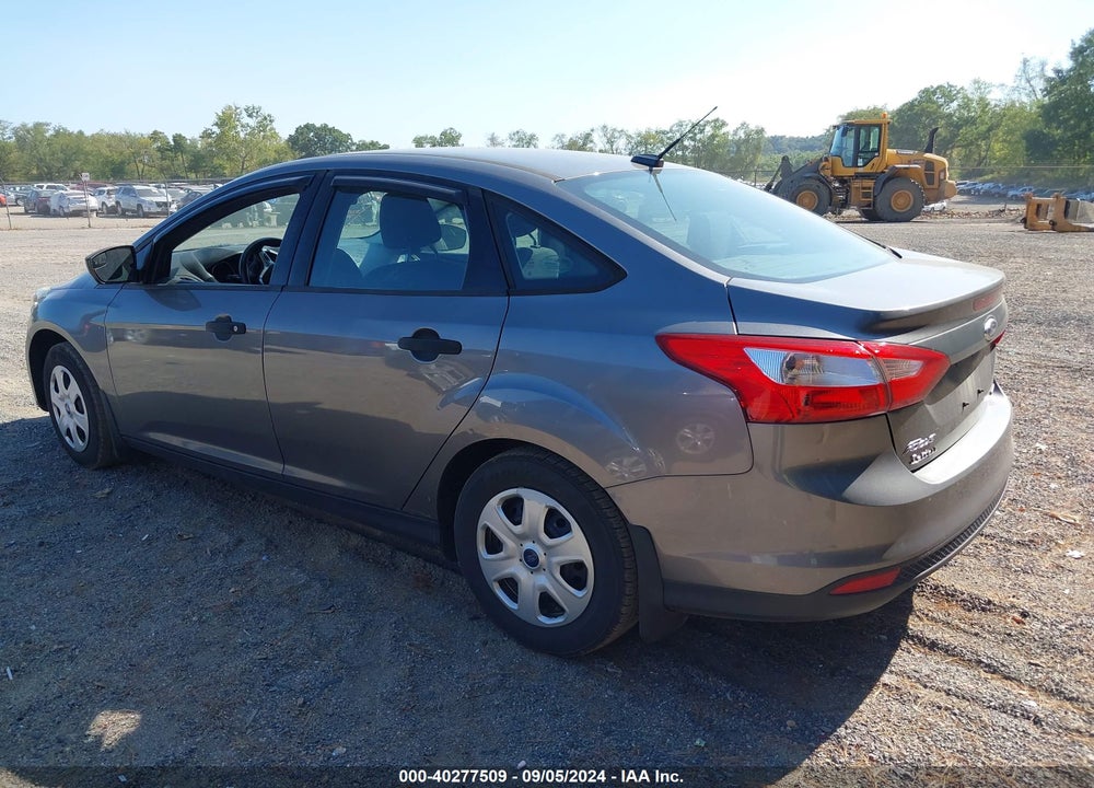 2013 FORD FOCUS VIN: 1FADP3E28DL156855