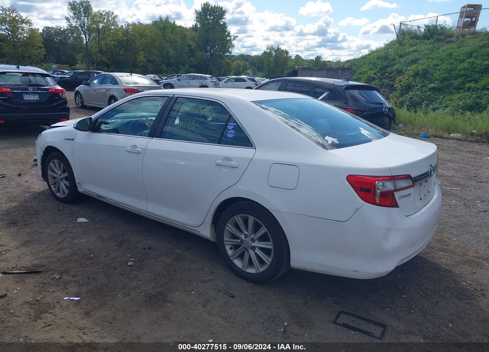 2014 TOYOTA CAMRY HYBRID XLE VIN: 4T1BD1FK8EU105232