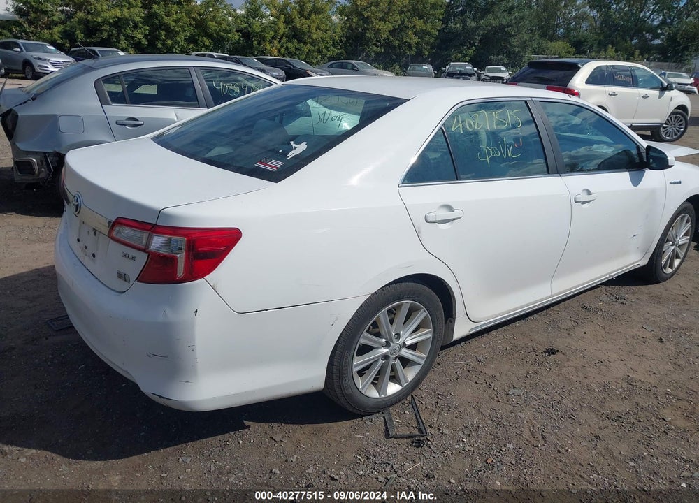 2014 TOYOTA CAMRY HYBRID XLE VIN: 4T1BD1FK8EU105232