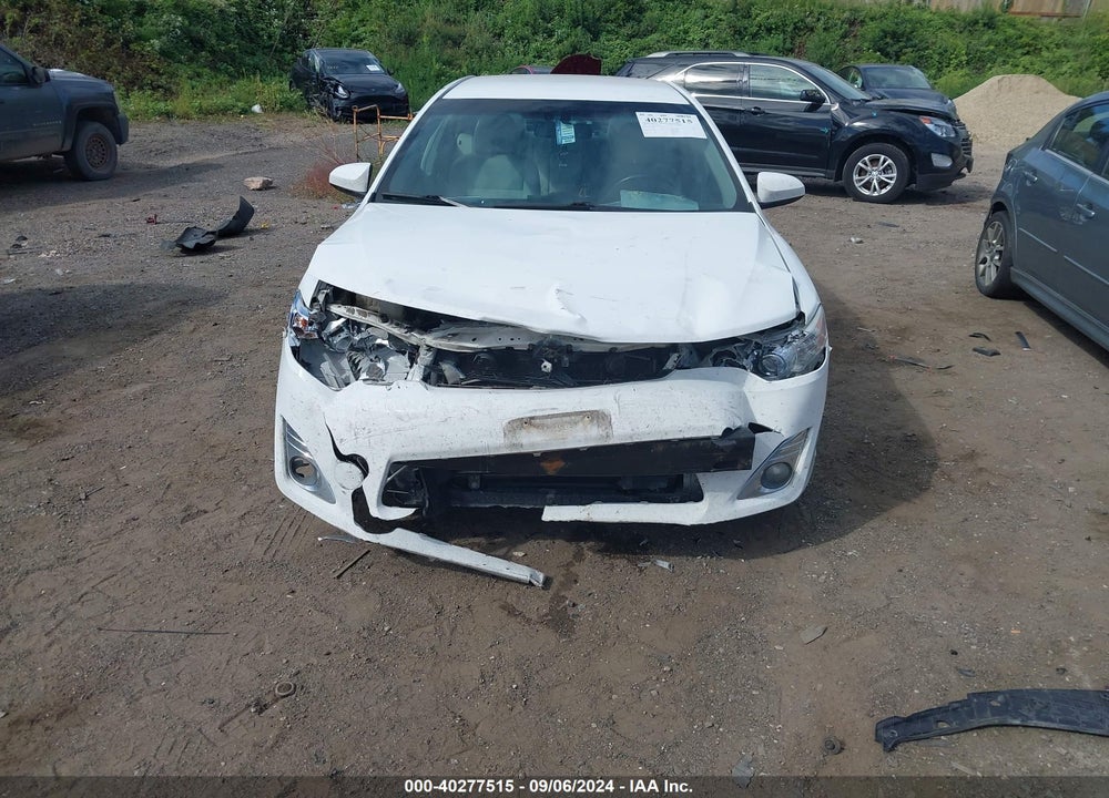 2014 TOYOTA CAMRY HYBRID XLE VIN: 4T1BD1FK8EU105232