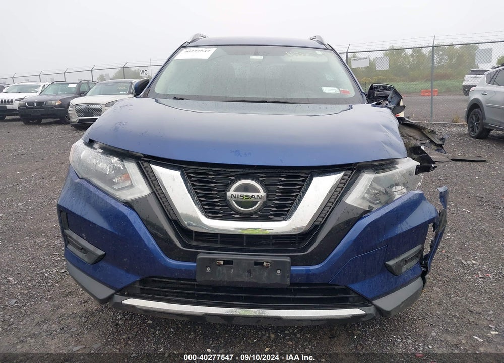 2018 NISSAN ROGUE SV VIN: 5N1AT2MV8JC848068