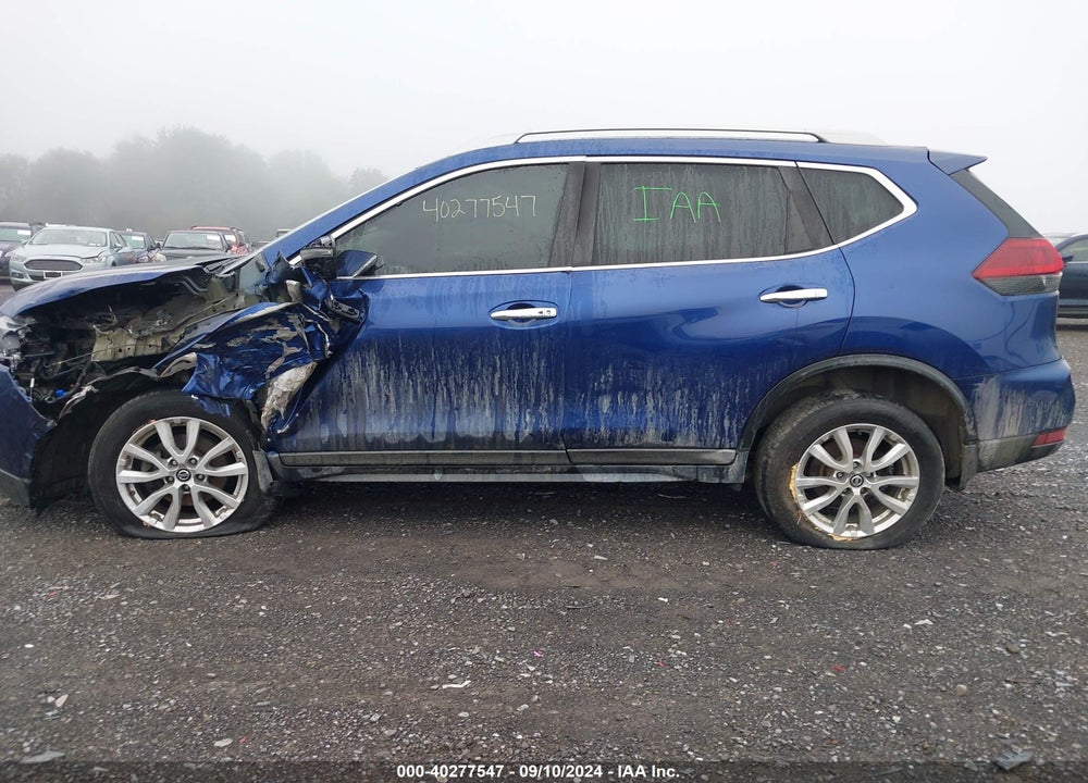 2018 NISSAN ROGUE SV VIN: 5N1AT2MV8JC848068