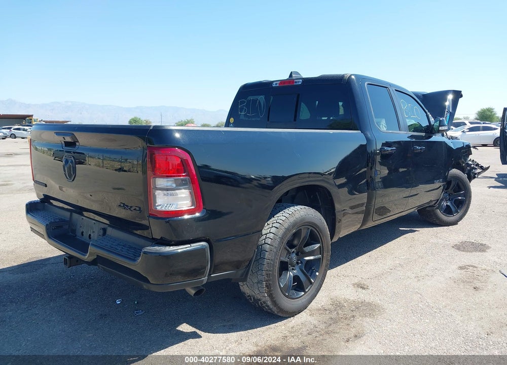 2022 RAM 1500 BIG HORN QUAD CAB 4X4 6'4 BOX VIN: 1C6RRFBG5NN287332