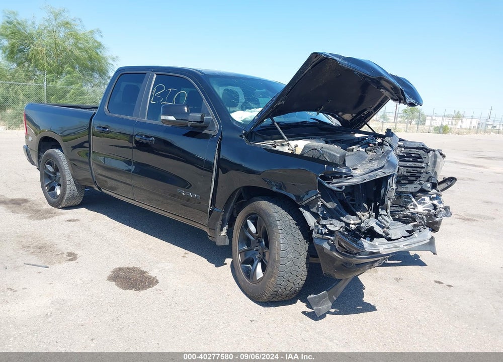 2022 RAM 1500 BIG HORN QUAD CAB 4X4 6'4 BOX VIN: 1C6RRFBG5NN287332