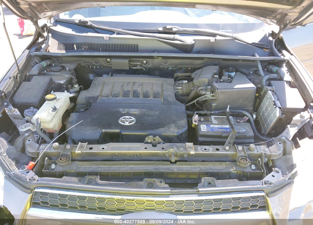 2011 TOYOTA RAV4 LIMITED V6 VIN: 2T3YK4DV7BW011926