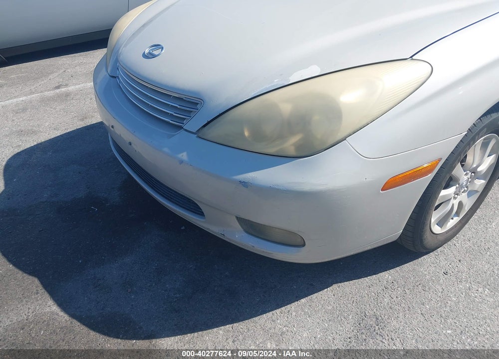 2004 LEXUS ES 330 VIN: JTHBA30G145003517